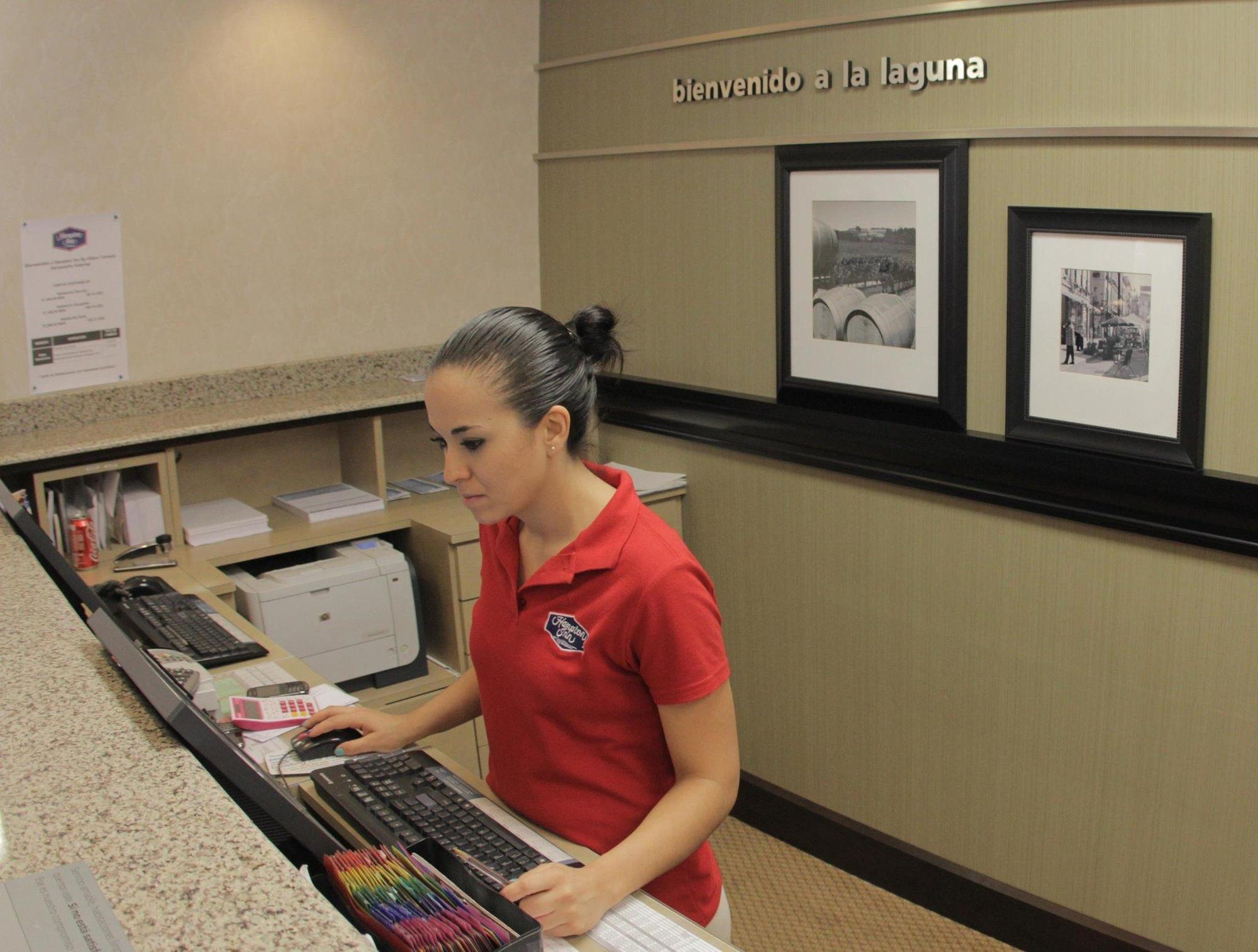 Hampton Inn Torreon Airport-Galerias Exterior photo